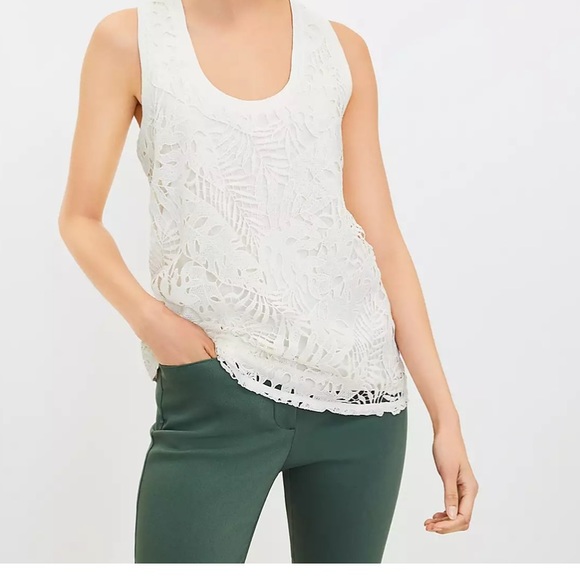 LOFT Tops - LOFT Palm Lace Relaxed Scoop Neck Tank Size M